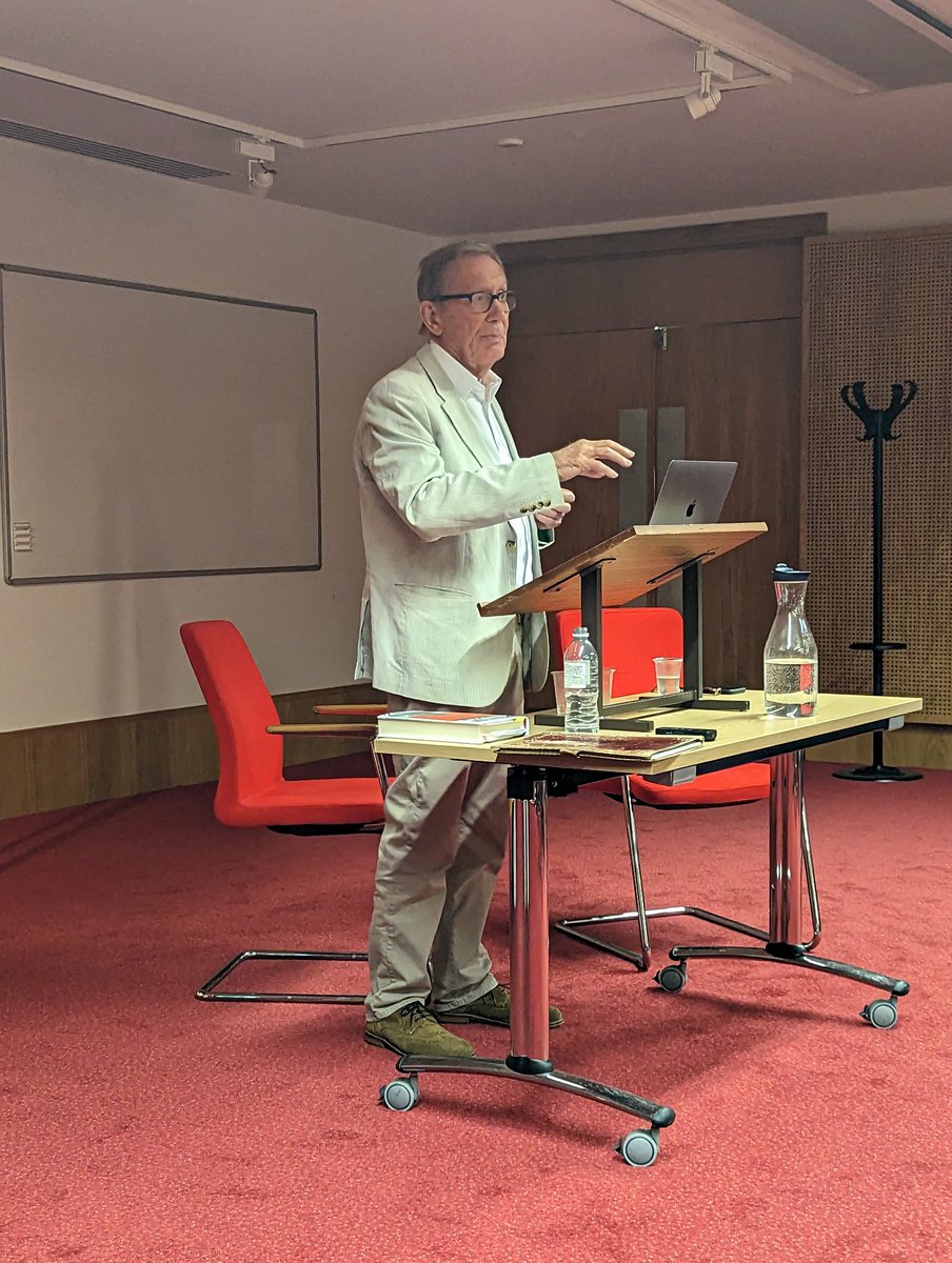 To conclude a week of events on the 25 year anniversary of the #GoodFridayAgreement , we joined with @Con_Soc & @MIH_Edin in @EdinburghUni to host journalist Peter Taylor.

Peter's keynote address reflected on 50 years of covering the conflict in NI & the path to the Agreement