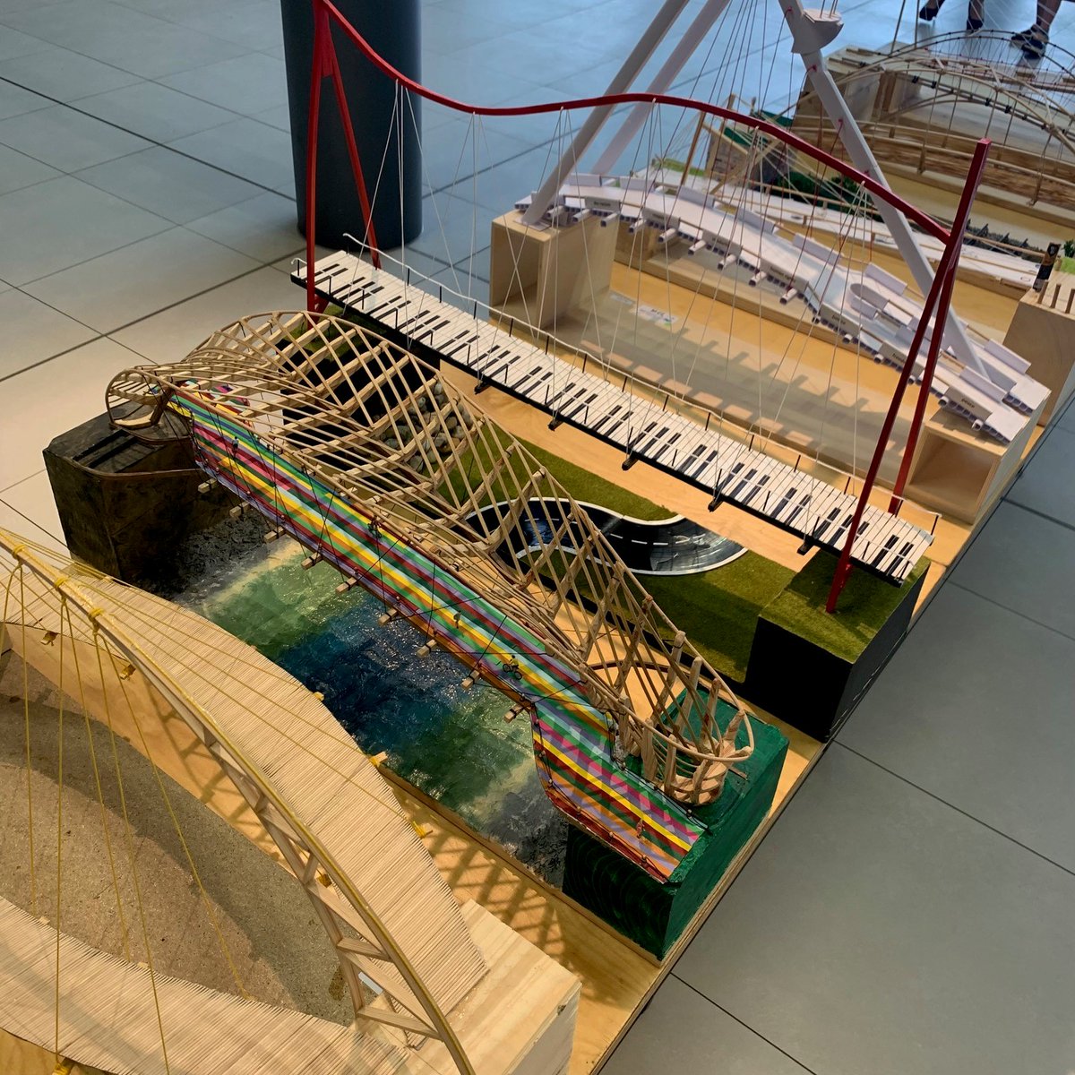ingkhessen's tweet photo. Gerade findet im Deutschen #Technikmuseum in #Berlin die #Bundespreisverleihung zum diesjährigen Junior.ING-#Schülerwettbewerb statt. Wer da wohl die Nase vorn haben wird und wo unsere hessischen #Landessieger landen werden? Wir sind schon ganz gespannt! 🤩
#JuniorING https://t.co/ANlFUsFTXH