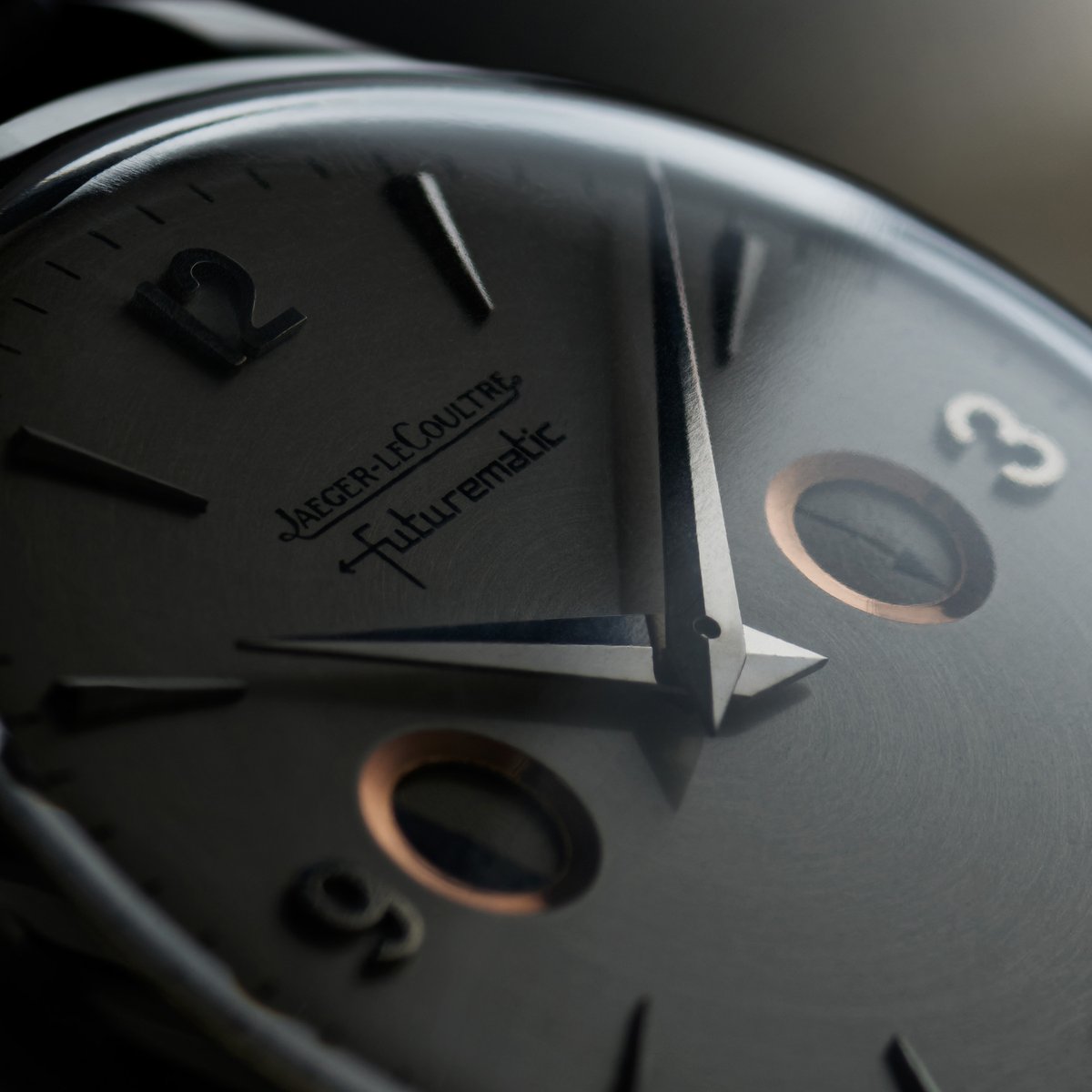 jaegerlecoultre's tweet image. #TheCollectibles: presenting the second capsule of 11 rare and sought-after timepieces. Discover their stories: bit.ly/_TheCollectibl… #JaegerLeCoultre