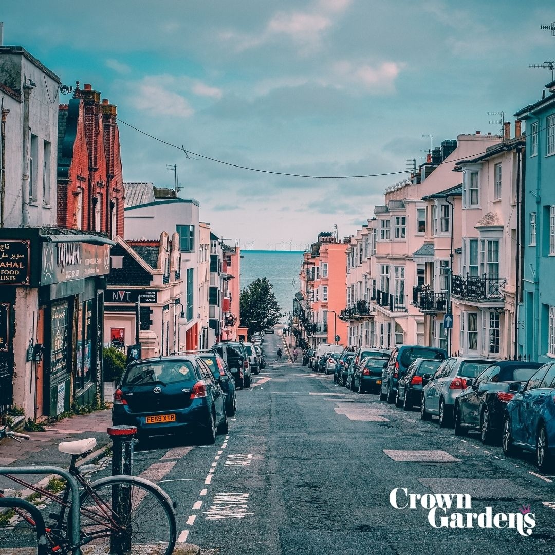 Crowngardens's tweet image. We're so lucky to have the beach just a short walk from all our properties! 😍

#henweekend #party #girlsweekend #partytime #groupholiday #brighton #crowngardens #beach