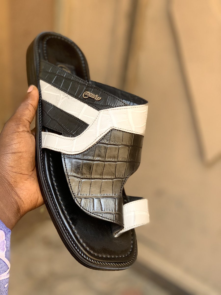 Get your quality handmade shoes at an affordable prices, Different sizes and colors, Nationwide delivery, Production within 7days We also sell in WHOLESALE WHATSAPP NO: 07065717170, 09077774138 Location:KANO