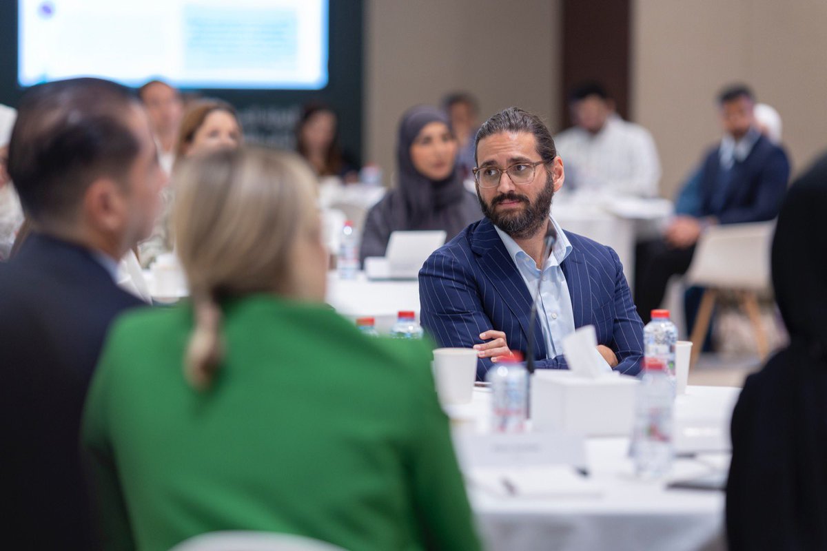 Posterity_Inst's tweet photo. As the Secretariat of the Chief Sustainability Officers Network, Posterity Institute had the privilege of organizing the second CSO Roundtable, hosted by the Ministry of State for Government Development and the Future. #CSORoundtable #Collaboration #UAE #SustainableFuture https://t.co/nvKtIn7Xsr