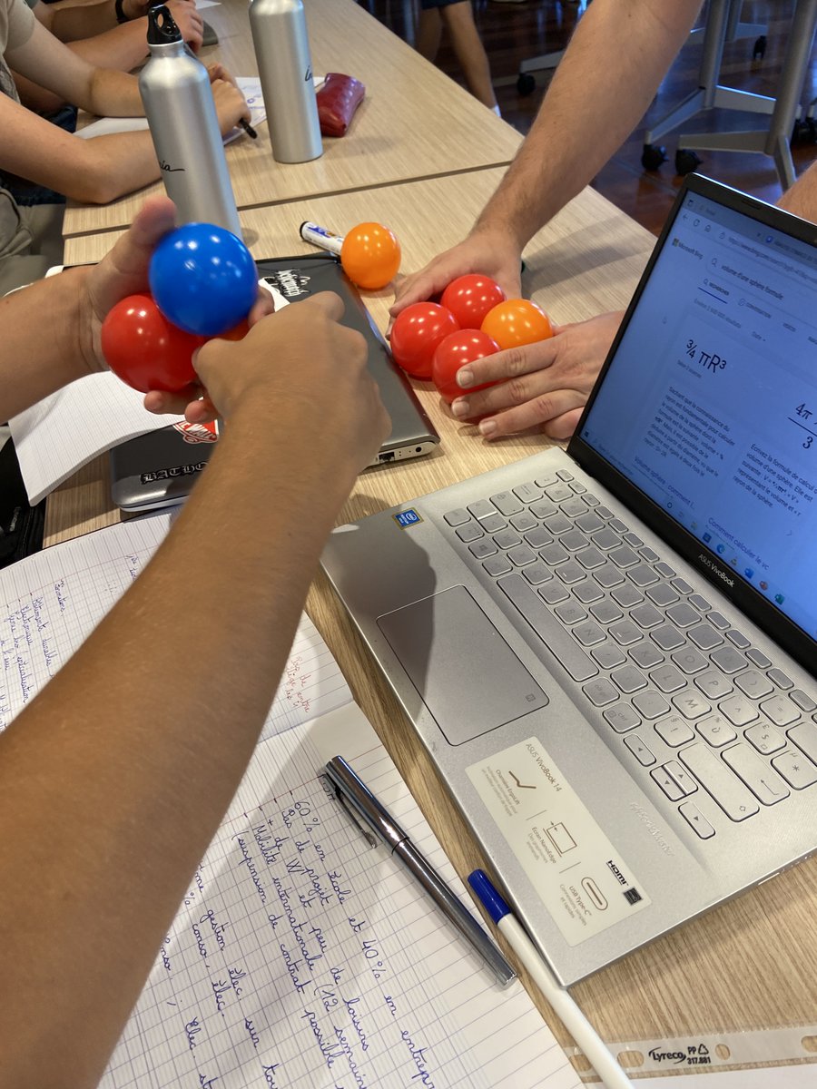 inria_sophia's tweet image. 📢[Stage #MathC2+] Jour 4⃣
✅La physique des châteaux de sable
👉youtu.be/25aQoJbUC60 via @YouTube
✅Présentation des pico-projets élaborés en groupes par les 👩‍💻🧑‍💻 élèves
@AcademieNice @MathsAcNice @SocMathFr @sup_recherche @FondBPascal @CoIV_LIV_CIV @Asso_Animath @bcailhol