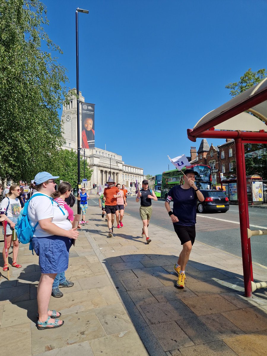 heliotropia's tweet photo. #runningpicket going strong in the glorious sunshine β @leedsucu @UoLUnison https://t.co/7n38sJ70Yf