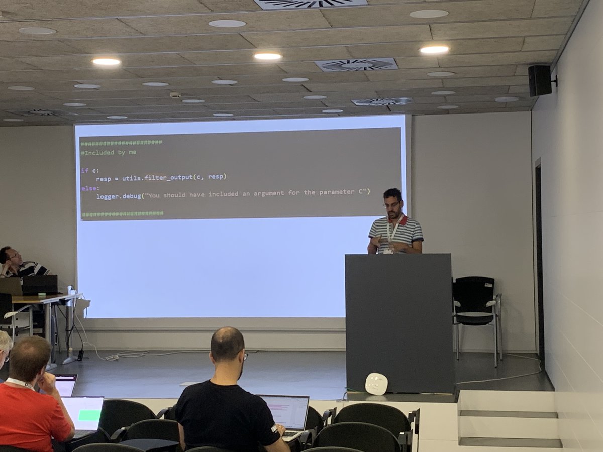 OpenSourceMANO's tweet image. Congratulations Daniel Adanza Dopazo for all the progress made with #OSM #challenge on implementing global options in OSM client at #OSMhackfest 
osm.etsi.org/wikipub/index.…
#OpenSource #orchestration #community