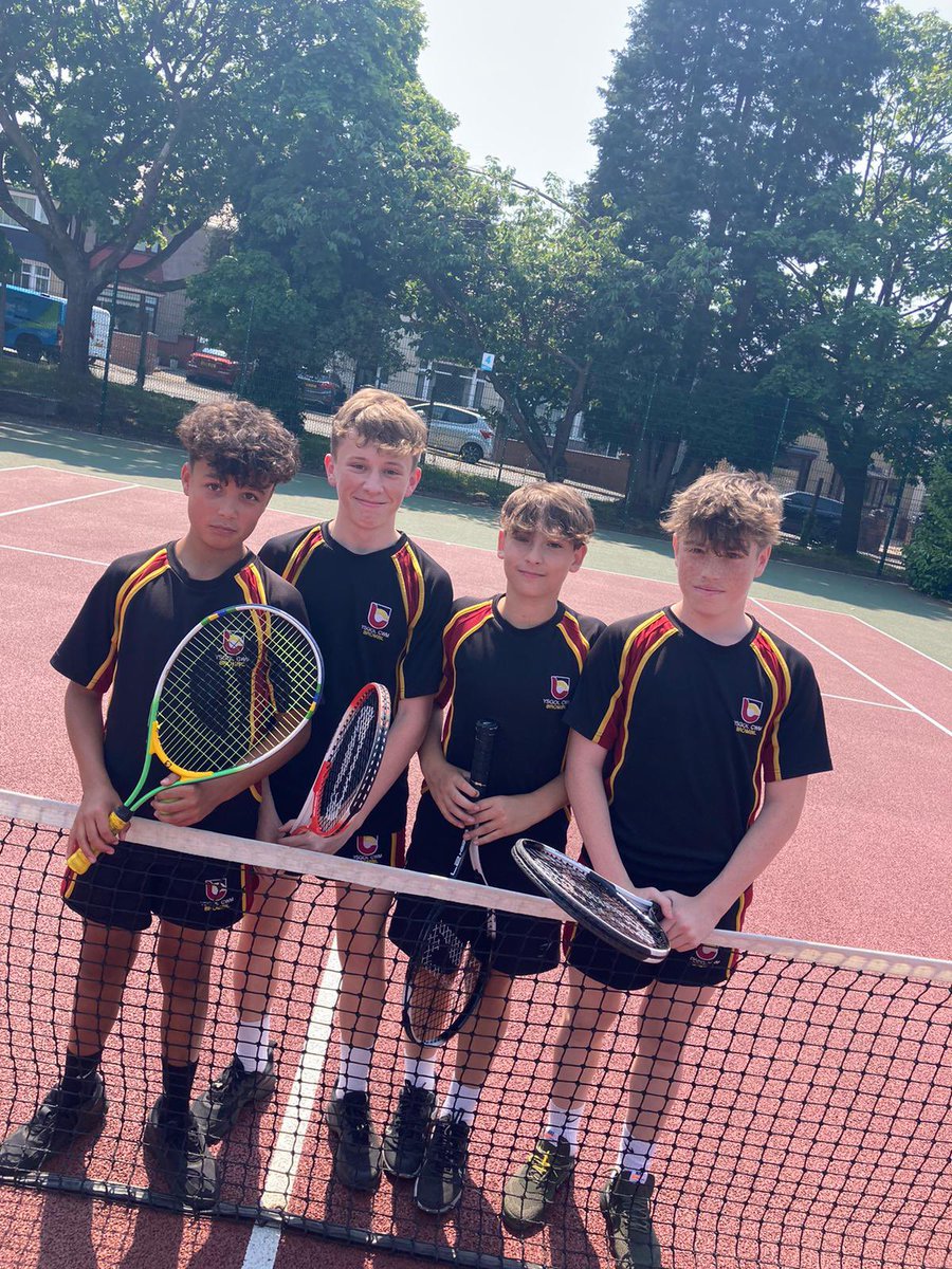 YCB_PESport's tweet photo. Great day of tennis had by all yesterday! Special mention to the girls teams for qualifying for the finals!Great work everyone 👊#showyourCARDS https://t.co/EC4VJfLPgI
