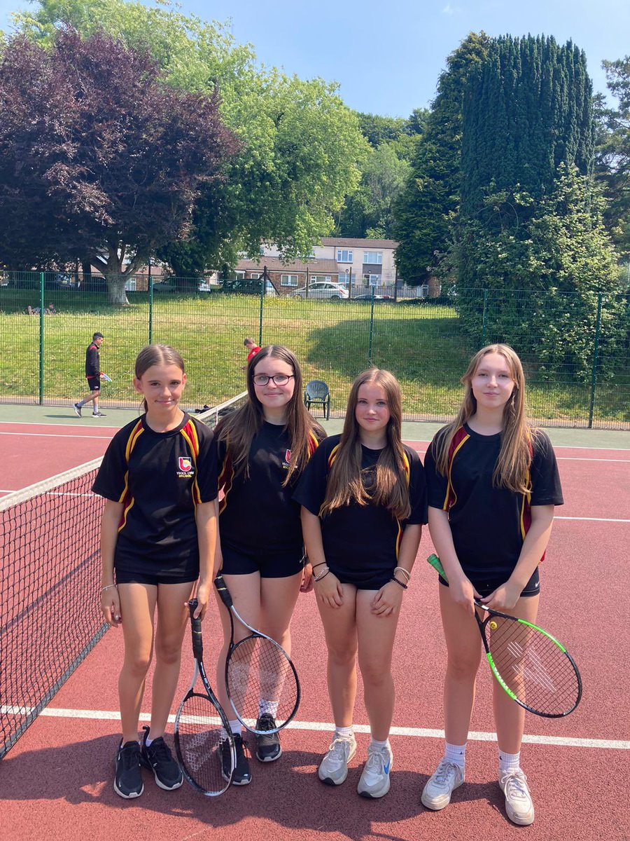 YCB_PESport's tweet photo. Great day of tennis had by all yesterday! Special mention to the girls teams for qualifying for the finals!Great work everyone 👊#showyourCARDS https://t.co/EC4VJfLPgI