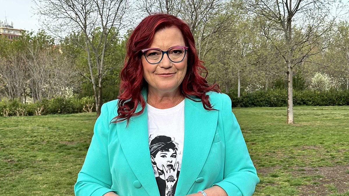Barlovento Comunicación (@blvcom) on Twitter photo 🧮 👩🦰 La primera temporada de #UnaMatemáticaVieneAVerte consigue 2.238.000 ESPECTADORES ÚNICOS (AA).
🔢 El amor de <a href="/ClaraGrima/">Clara Grima</a> por las mates reúne en esta primera temporada 115.000 de espectadores de audiencia media y un 1,4% de cuota.
#Audiencias 📺📊 🧮 👩🦰 La primera temporada de #UnaMatemáticaVieneAVerte consigue 2.238.000 ESPECTADORES ÚNICOS (AA).
🔢 El amor de <a href="/ClaraGrima/">Clara Grima</a> por las mates reúne en esta primera temporada 115.000 de espectadores de audiencia media y un 1,4% de cuota.
#Audiencias 📺📊