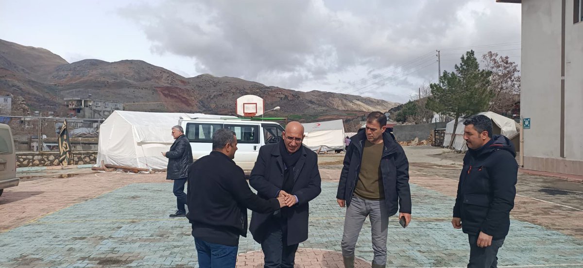 tutmeb's tweet photo. Sevgili öğrenciler, saygıdeğer meslektaşlarım ve değerli veliler
İlçemizi derinden sarsan deprem ve sel afetleriyle başlayan 2022-2023 Eğitim ve Öğretim yılının ikinci yarısını tamamlamış bulunuyoruz. https://t.co/UAq33WpAtv