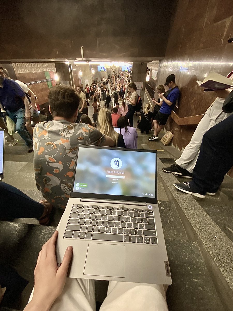 Working right now from the subway as it serves as a bomb shelter because #RussiaIsATerroristState and bombs Kyiv at this very moment. For those who still think we should negotiate with them.