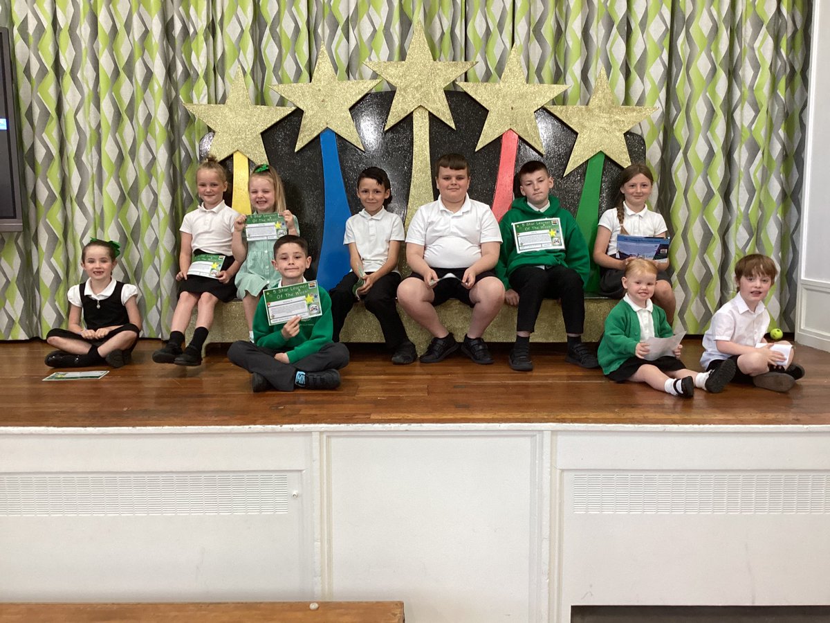 CaldiPrimary's tweet image. 🌟💚A huge congratulations to our 🌟 5 Star Learners 🌟 this week. You certainly have started our final half term in the most remarkable way! #pushingourlimits #proud @AETAcademies @CNicholson_Edu @MbroCouncil @vianclark 💚🌟