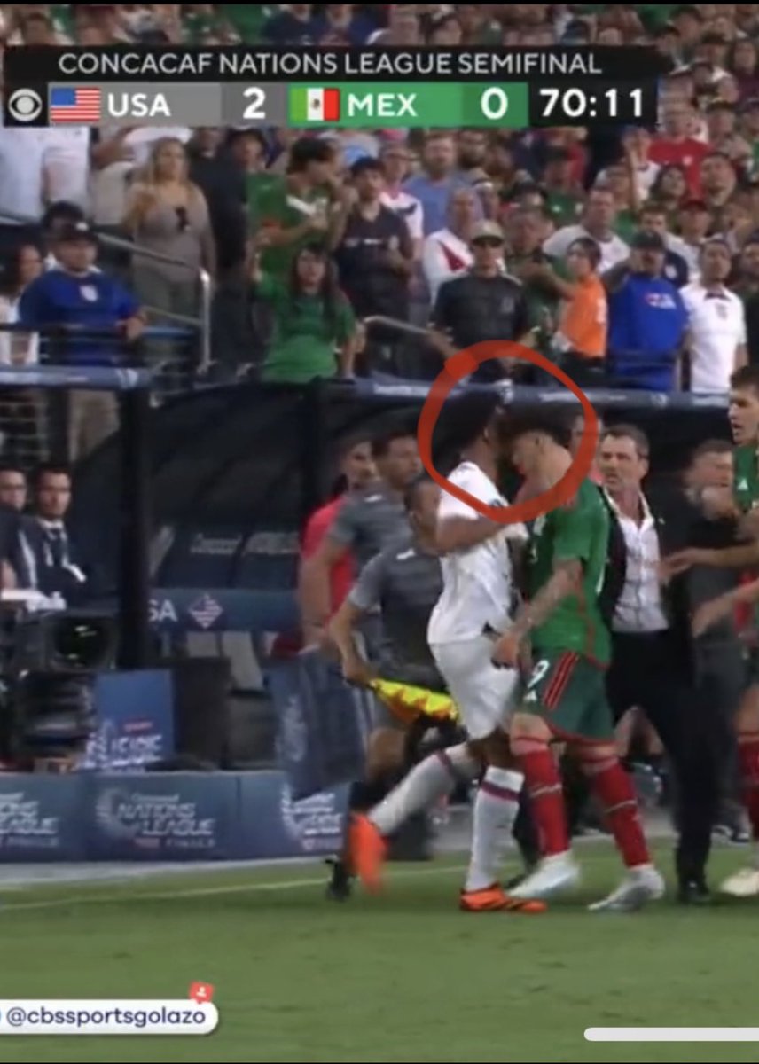 MasonTheRed's tweet image. Everyone talking about hands to the throat in the Weston red, but no one seems to have noticed the head but from the mexico player? What’s the call @Concacaf ?

#USAvMEX