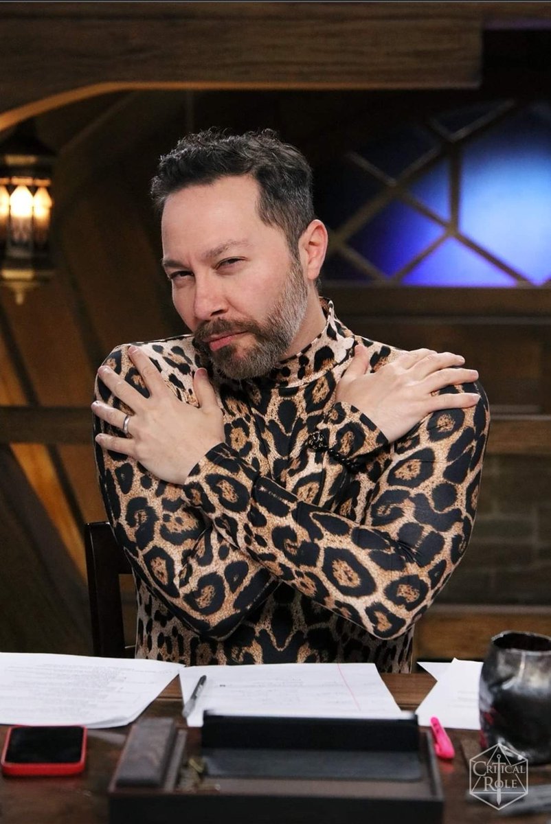 So glad @aimeecarrero is cosplaying @samriegel tonight #CriticalRoleSpoilers