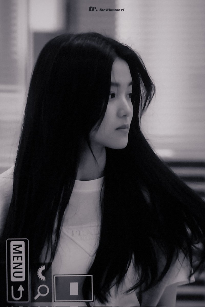 Taeriperiod's tweet photo. 230616 pre. 🖤

#태리 #김태리 #TAERI #KIMTAERI https://t.co/PL4cyQyKbC