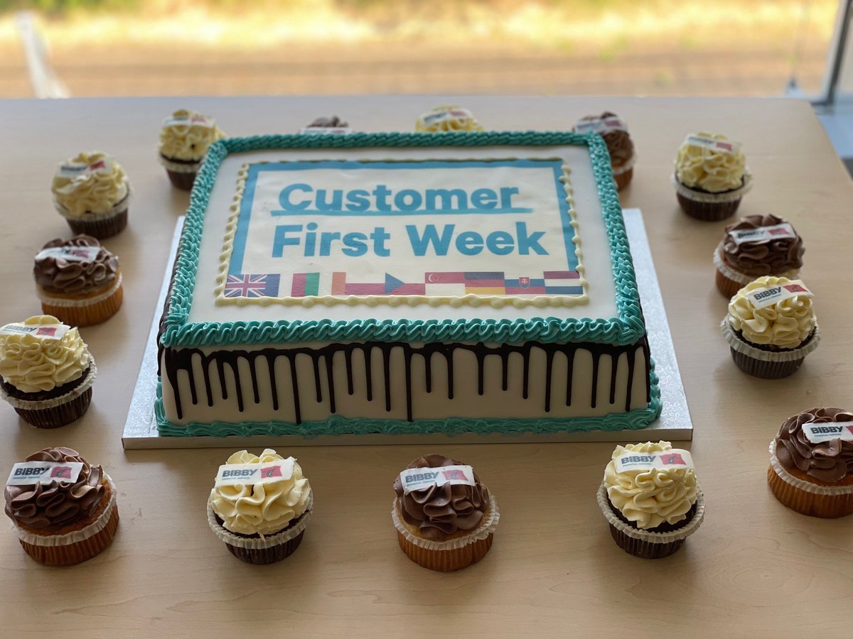 BibbyGer's tweet photo. ✔ Die erste "Customer First Week" liegt hinter uns.
🤝 Weil für uns Kundenservice stets im Mittelpunkt steht, haben wir im Rahmen unserer #BibbyCompass-Initiative unsere Kunden noch einmal besonders ins Rampenlicht gerückt.

#BibbyFinancialServices #Factoring #CustomerFirstWeek https://t.co/A0F3cqiHl9