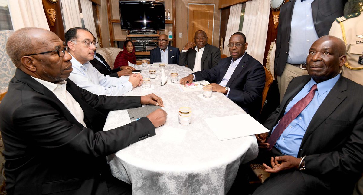 Thank you mr president <a href="/CyrilRamaphosa/">Cyril Ramaphosa 🇿🇦</a> 

For leaving Adrian Bassoon and Sundays times stranded in Warsaw airport.