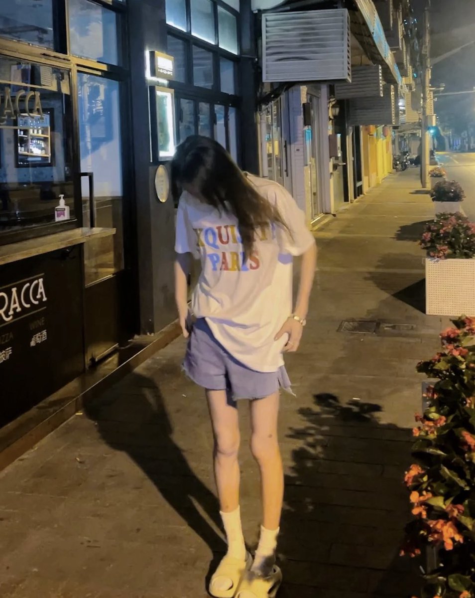 etudiet's tweet photo. 168cm &amp; 42kg https://t.co/B6rCDf0RYK