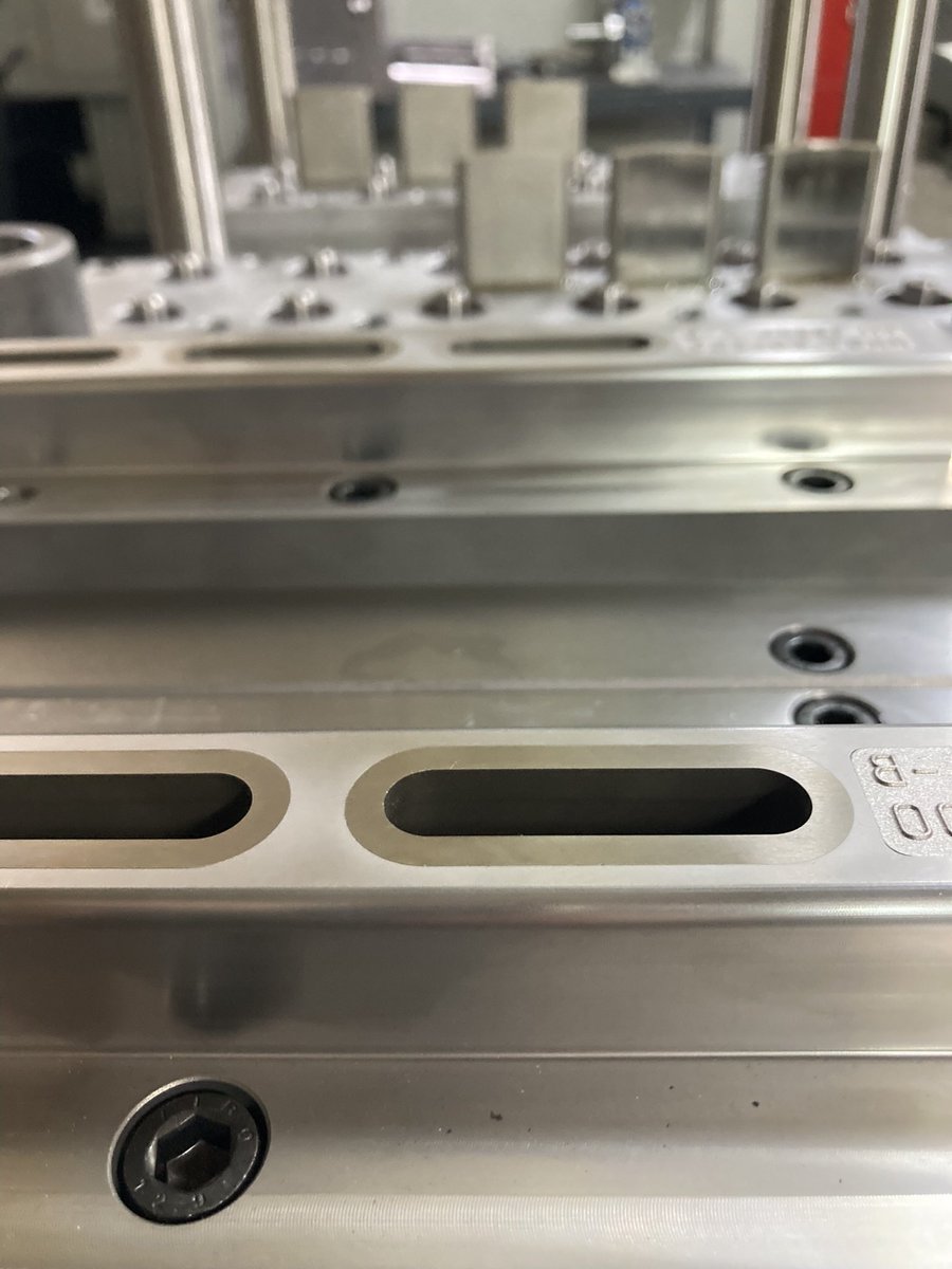 MatriceriaN's tweet photo. #diseñoyfabricacion de #utillaje.
Feliz viernes!
#protecciones #estructurasmetálicas #matricerianunez https://t.co/xMvloNxrQ6