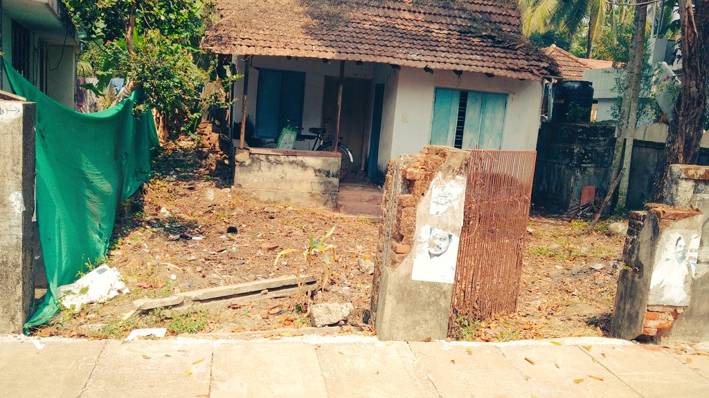 aneeshamd2's tweet photo. Residential Land for Sale at Kumbalangi, Ernakulam
Area : 3 Cents.
The land available with old house
Location : Near Kumbalangi Bajanamadom bus stop, Kumbalangi, Ernakulam, kochi 
#RealEstate #realestatemarketing #realestateagents #realestatenews https://t.co/OvihySxVRN