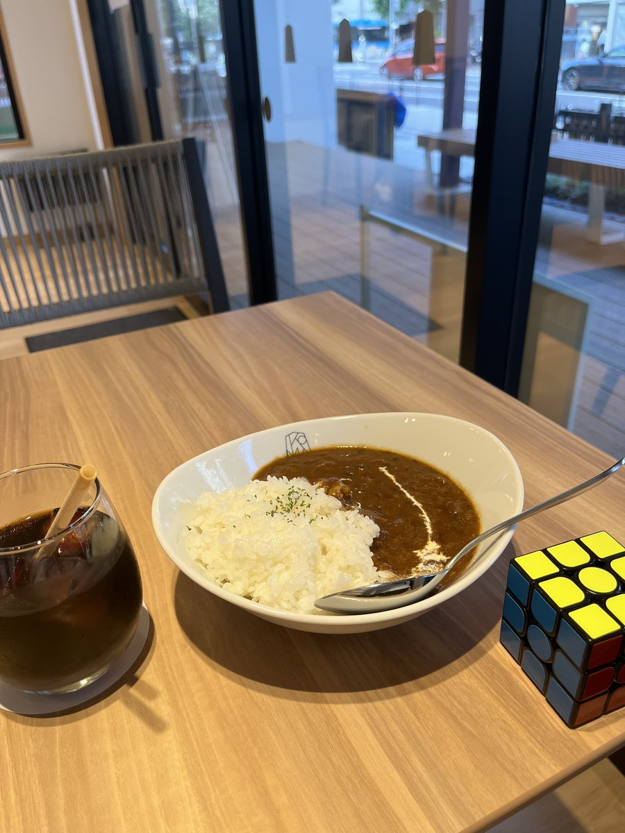 駒テラス西参道昼飯駒テラスにて昼飯 カレー🍛セット🤭 ※明日の藤井聡太叡王囲む会に 行く人偶然出会った（笑）