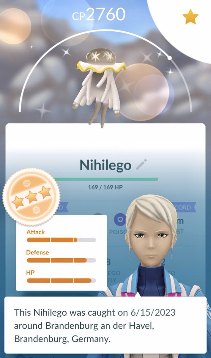 YOOOOOOOOO 🙏🤯✨
#pokemongo #shinycheck
#kecleon #catchoftheday

+ got a weather-boosted ✨
#nihilego on my first try?! 😭
#shinypokemon #hiddengems