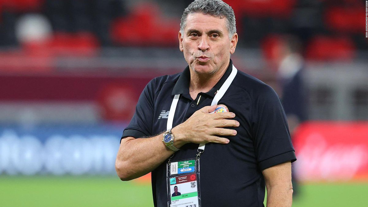 -Se comió 7 en el Mundial 
-Perdió ante Panamá por 1era vez en de manera oficial en C.R 
-11 vs 11 no pudo contra Martinica 
- Le ayudó una comisión técnica para ir a Catar 
- Envuelto en polémicas con su representante
- Y hoy otro ridiculo 
Los $400.000 de cláusula son un menudo