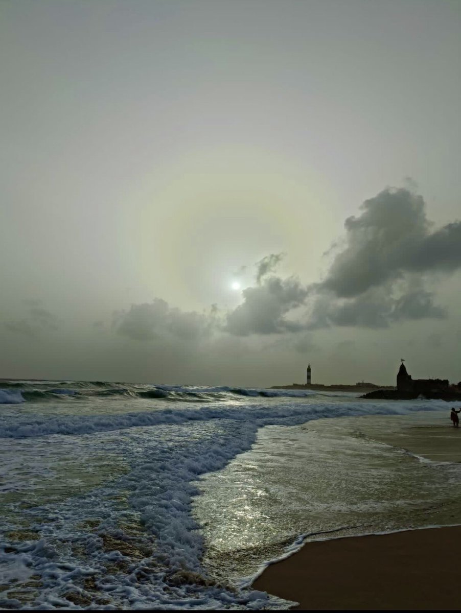 an_overthinknme's tweet image. बस थम जाए…
 #1yearback #samemonth
#dwaraka
#gujarat
