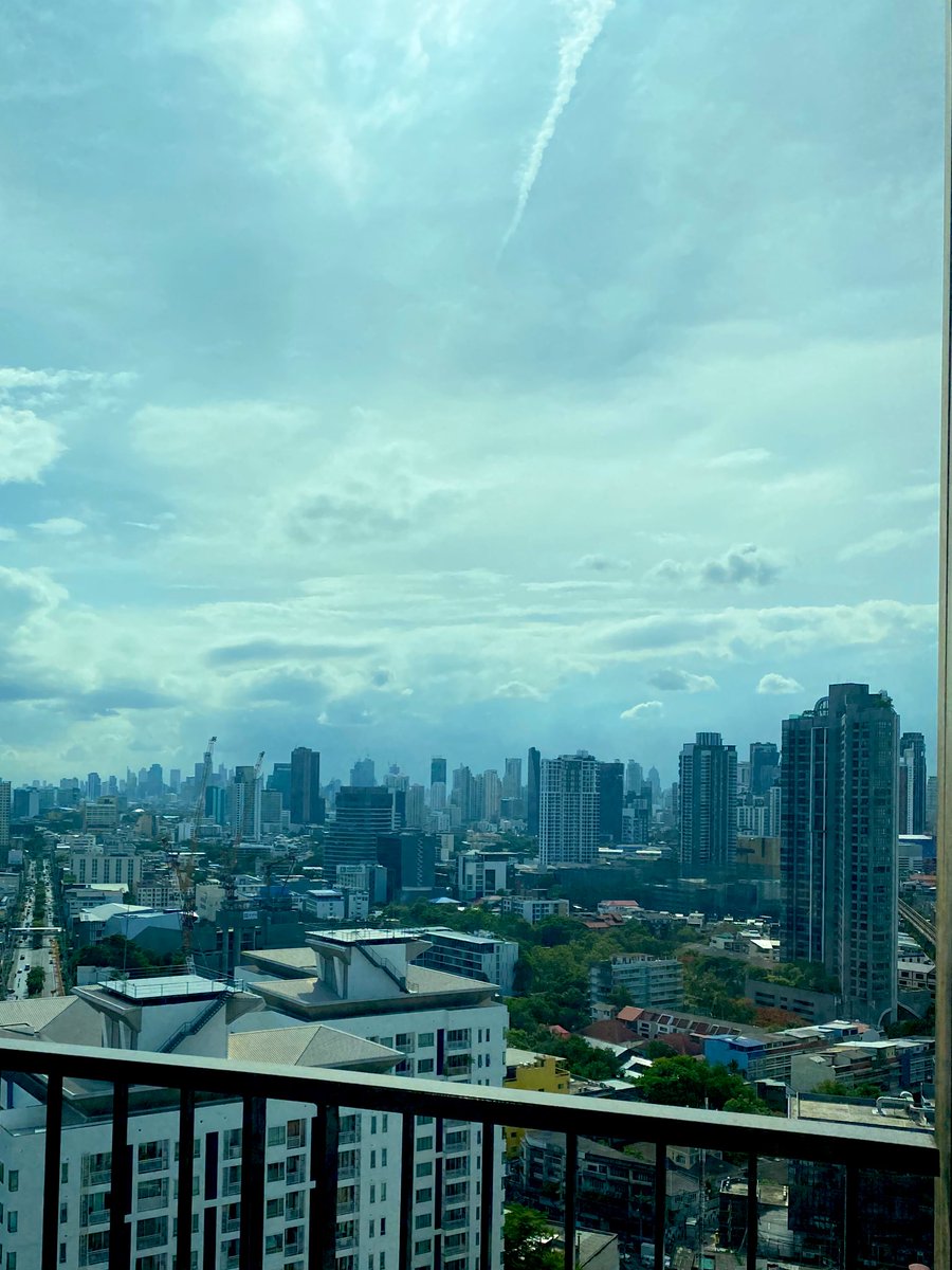 joeysamiir's tweet photo. GM 🫡

Few steps closer to finishing the first products for @ytuberhq 🚀 

Content Creators will have no reason not to scale and generate more views and revenue when these tools launch! 

Training new team members, having a clear understanding of what needs to be done ✅ https://t.co/b2xKqnI5Wk