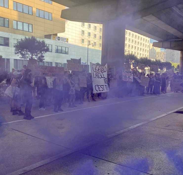 elenabiserna's tweet image. #CultureDuViol hors de nos salles!

Avec @CollagesMars @AssisesLesbMars #Marseille8Mars +++ au @CepacSilo. #Depardieu #rapeculture #Marseille