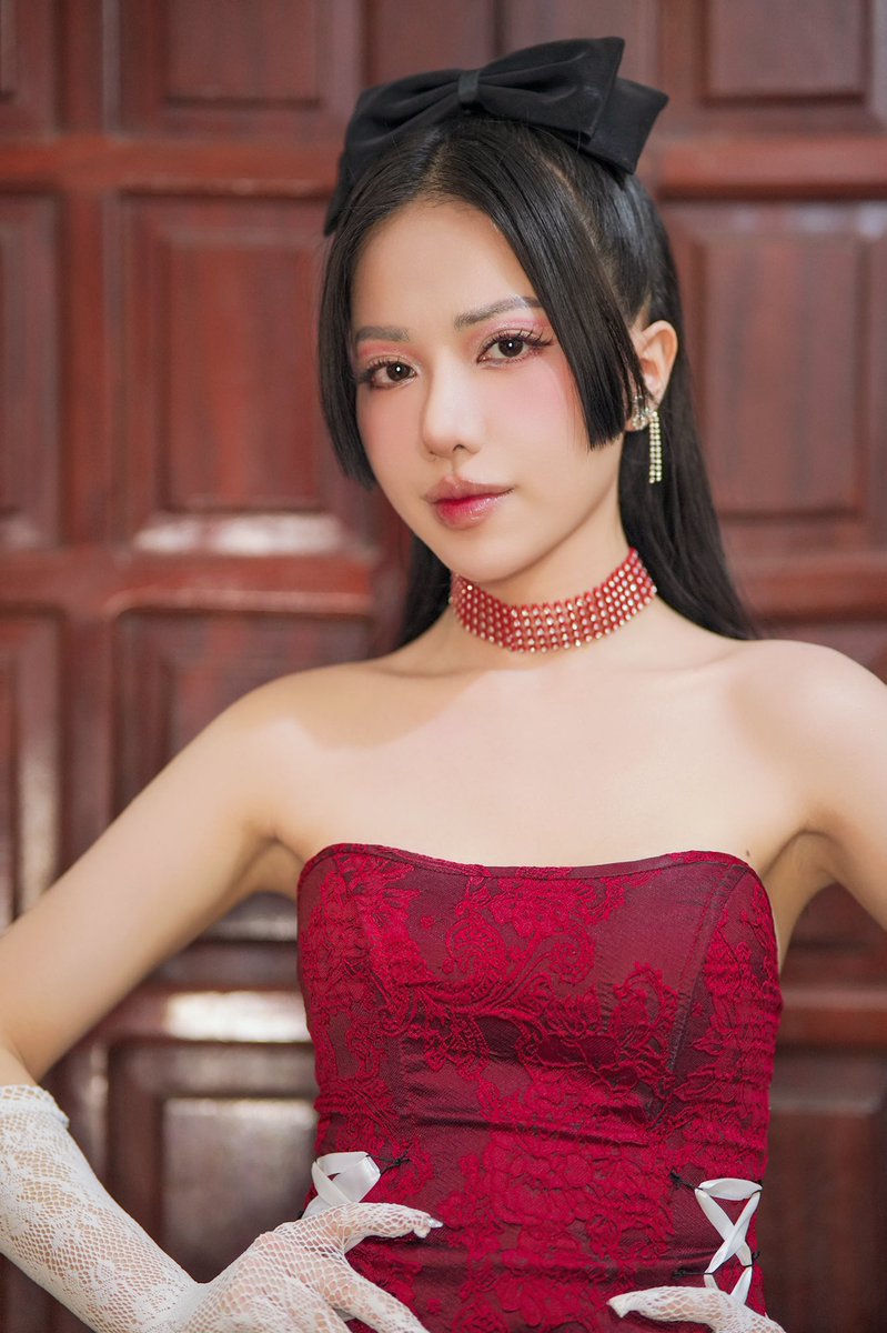 pklinhofficial's tweet photo. Crush hẹn đi chơi 20h tối nay
Tôi lúc 12h trưa:

#PhungKhanhLinh #CITOPIA #HangDiaThoiDai #TimesRecords https://t.co/Ss7i6qBEwC