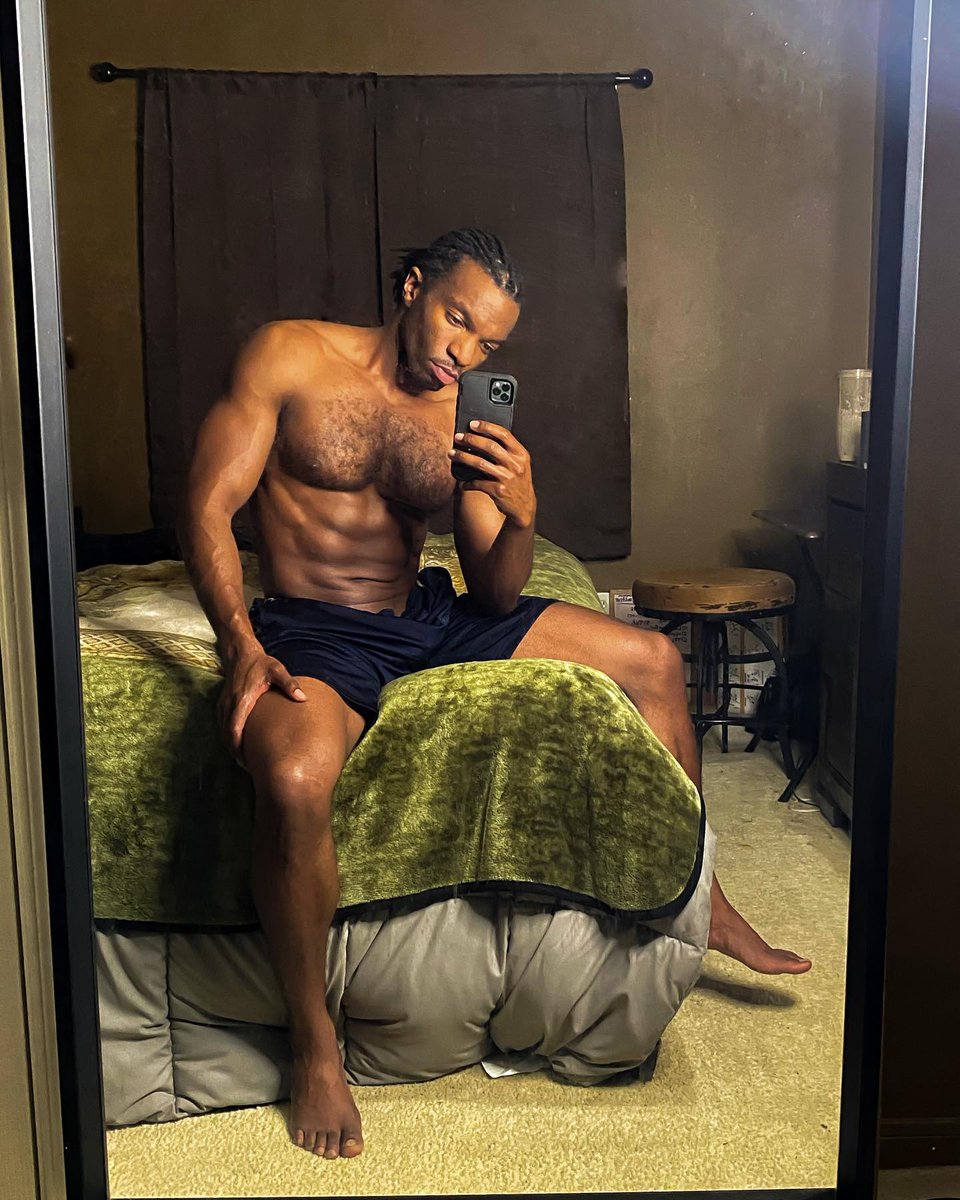HotKelechi's tweet photo. Going live in few minutes 🥵 Subscribe &amp; watch 🔥
https://t.co/KevjZJicIM https://t.co/bpU1fLVhWM