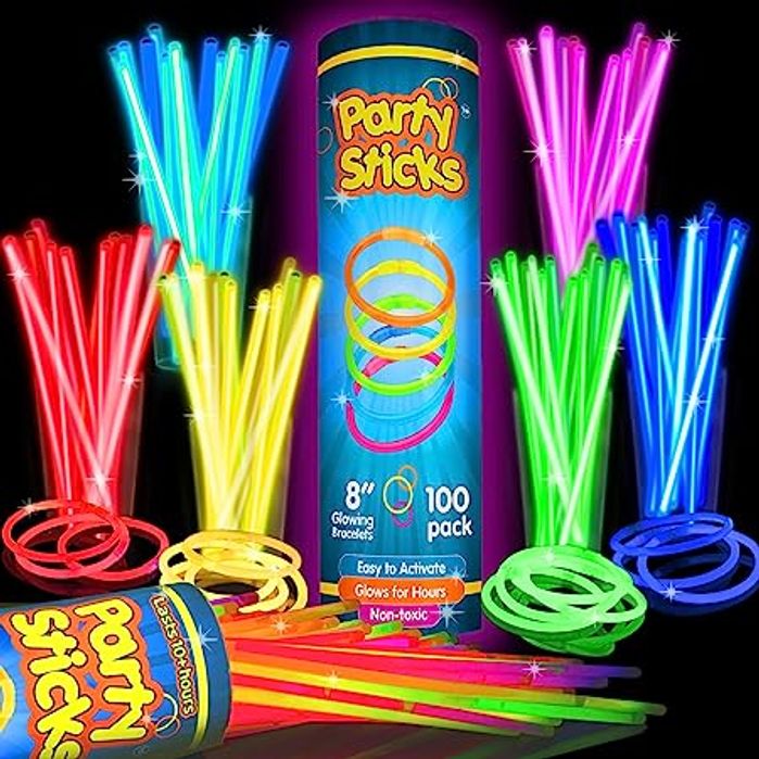 ParentDeals's tweet image. Glow Sticks Bulk Party Favors 100pk - 8" Glow in the Dark Party Supplies, Light Sticks for Neon Party Glow Necklaces and Bracelets for Kids or Adults
Price: $9.95

amazon.com/PartySticks-St… #Glow #GlowSticks #GlowSticksBulk