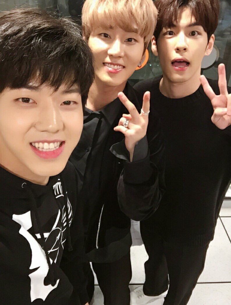 wonpilhourly's tweet photo. https://t.co/lwOP8q9cmw