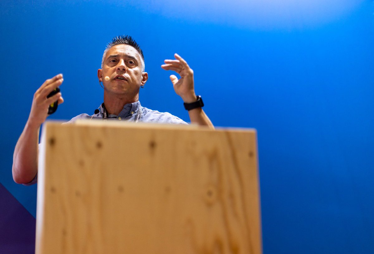 sandromancuso's tweet image. Last week at AWS Summit London talking about our Continuous Improvement Program - CIP