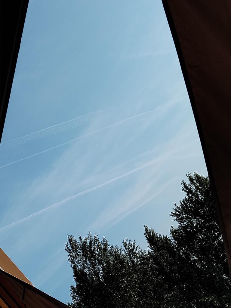 #chamtrails 
#Climateengineering
#France