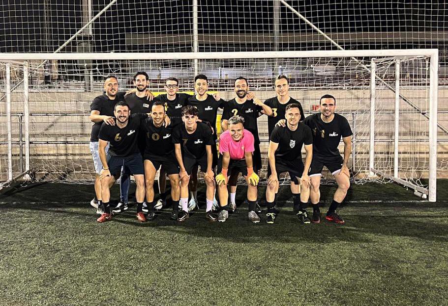 AlexRichartCal1's tweet photo. Campions de la nit esportiva 2023 fútbol 8 https://t.co/pGJ6Su2HHb