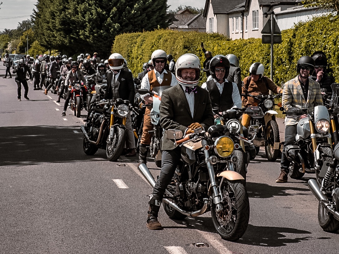It was a perfect day in Peterborough, with dapper riders for miles on the day of The Distinguished Gentleman's Ride. 

🌎 Peterborough, United Kingdom
📸 Aktriumph