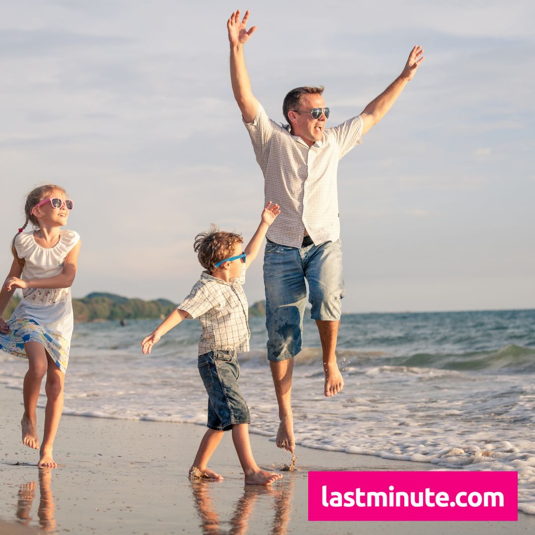 Let us know where you would travel with that special person this #Fathersday & you could win a £50 @lastminute_com e-Gift Card to do just that ✈️🚂

Don’t forget to:
🏆 like
🏆 follow
🏆 retweet
🏆 #GiftBetter
🏆 tag a friend
 
#Prizedraw ends 23:59 15.6.23
T&Cs apply – 🔗 in bio