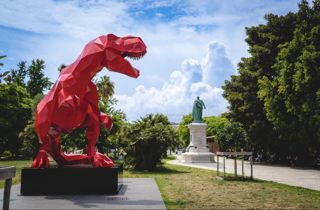 #nice #alpesmaritimes #cotedazur #mediterranean #mediterraneo #garden #city #naturephotography #metropolenicecotedazur #sculpture #artist #artistic #naturelovers #animals #andar #promenade #visiting #paca #travelphotography #travel #postcards #mybestcityshots