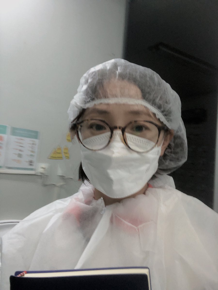 I am a food pouch maker . and I have to wear so much go to the print workshop. The rigor of the corporate system. 

#custompackaging #foodpackaging #packaging #plasticpackaging #flexiblepackaging