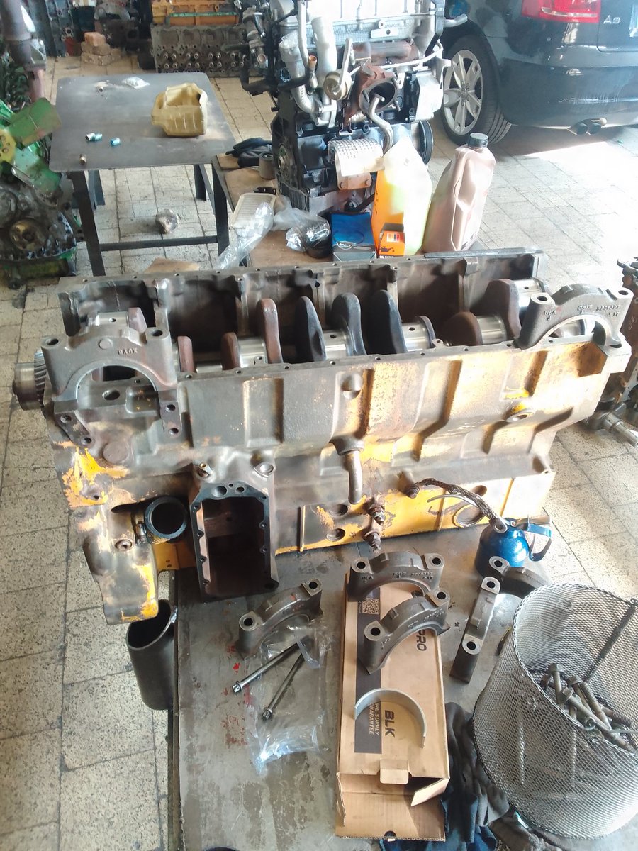 chillizee's tweet image. Cummins 6CT sub assemble ready