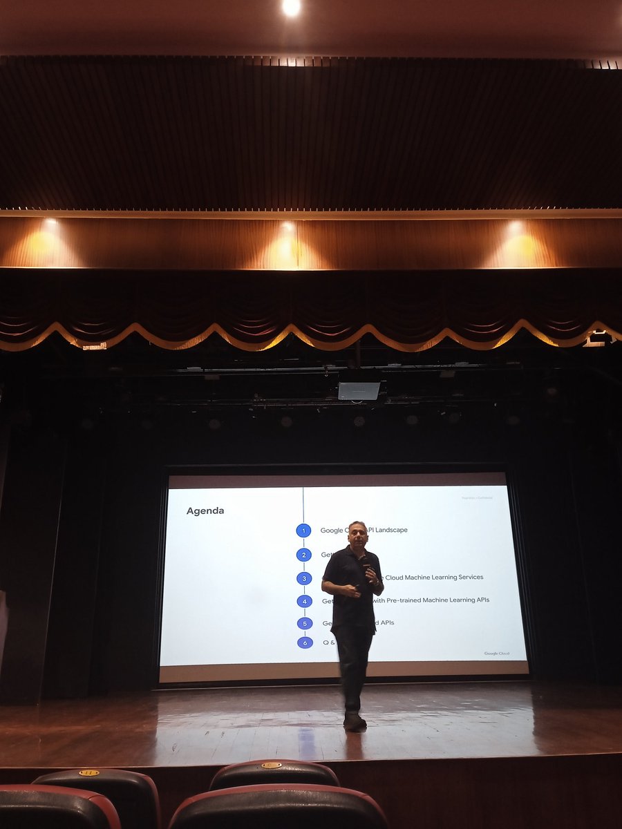 SooryarajD's tweet photo. Attended second session of an amazing API Day in Mumbai! 🌟 Inspiring talks, great networking, and learning opportunities. Kudos to the organizers! Can't wait for the next edition! #APIDayMumbai #apidaymumbai #letsummit https://t.co/8ayDQmmxRK