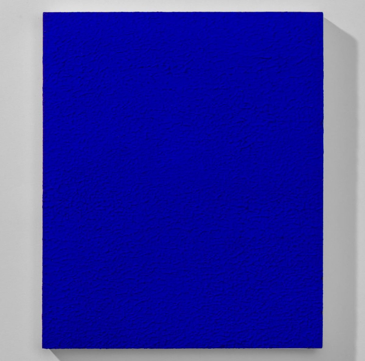 Copied/ Knocked-off/ Faux/ Cloned/ Forged/ Inspired/ or even an Homage to #YvesKlein. whatever you want to call it, I accept. My #art was created out of the love of his #InternationalKleinBlue color.
.
Swipe 👉🏼
Image 1 & 2 are my painting showing the texture. Image 3 is IKB 242 A