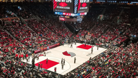 Wat is juist in 'Een miljoen mensen keek / keken naar de wedstrijd? En hoe zit het met andere woorden voor hoeveelheden of percentages? - mailchi.mp/b61ca4cc6c27/e…