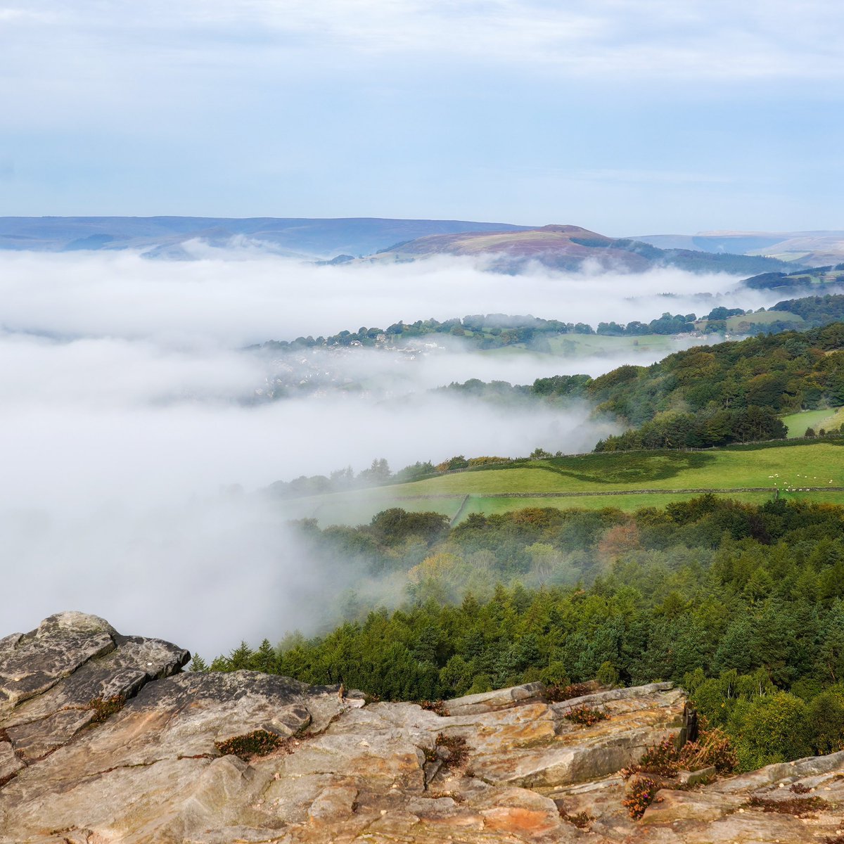 I hope I never lose that thrill of sitting up high and watching a cloud inversion shift and roll over the #peakdistrict hills. The mist creeps up the gorges and cloughs like tiny waves rushing onto a beach. I always have to put my camera down and just watch.