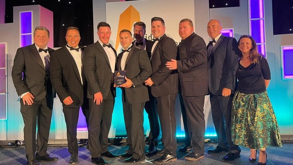 A huge congratulations to our development team for winning at the Wales Property Awards last night. The team won the Sustainability Award for their work with @JGHConstruction to create some of Wales' most environmentally friendly homes at our County Flats re-development.