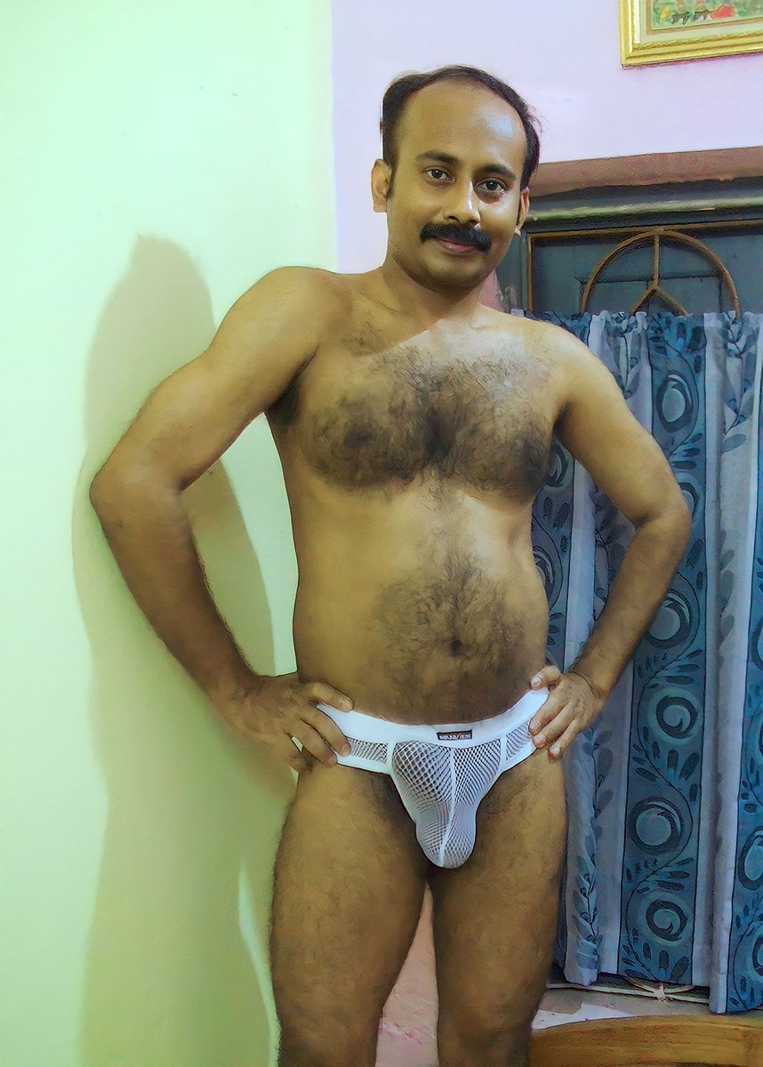 DaasAveejeet's tweet photo. In this hot Summer season, I always love to stay like this! https://t.co/zrPSNr1diR