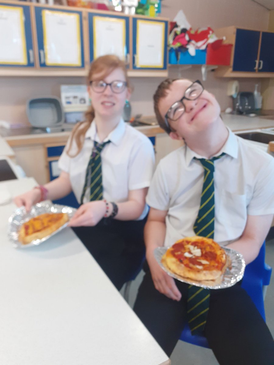 AHSHomeEc's tweet photo. SFL have been busy making Pizza today! They look delicious!
Enjoy your afternoon trip to the beach! Mrs Miller is disappointed she cannot join you!🌞😎 https://t.co/Hg0IhqInHL