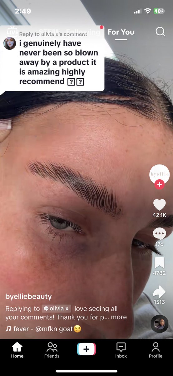 why do people do this to their eyebrows. is it like you have no eyebrows so ur desperate orr.. soapy brows are disgusting blessed with persian brows 💝