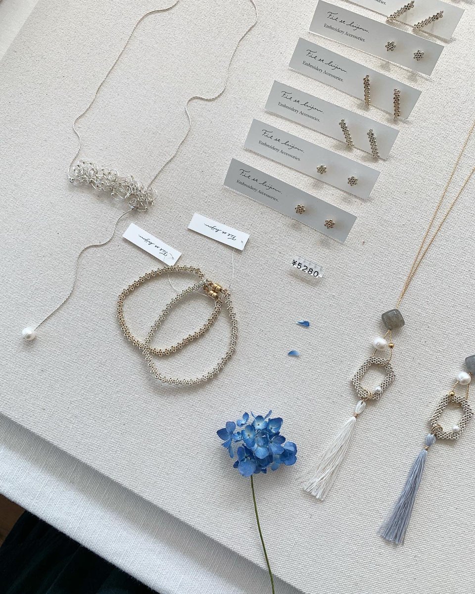 Fil et bijou Pop Up Shop 
「雨粒を編む」 

6月16日(金)-30日(金) 11:00-17:00 
＊19日(月) 20日(火) 26日(月) 27日(火) 休業